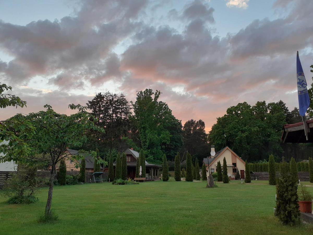 Forest Edge Lodge Riga Eksteriør bilde